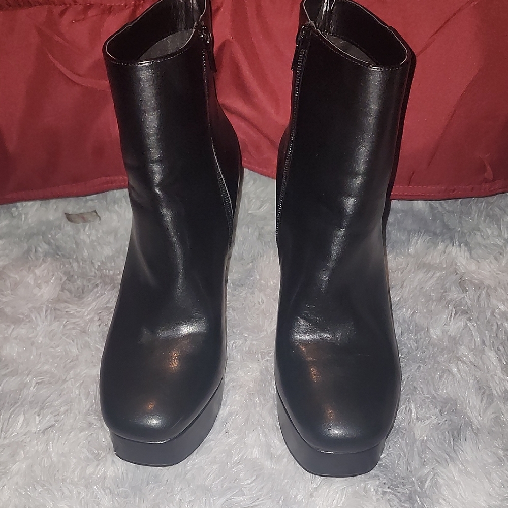 INC International Concepts Black Ankle Booties